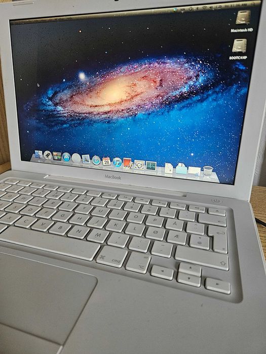 Маcbook 4.1 A1181