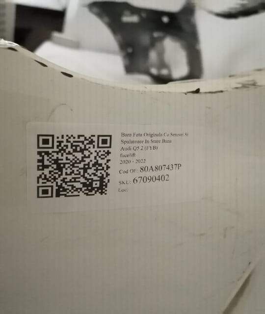 Предна Броня Оригинална С Датчици И Измиващ Уред В Добро Състояние С-l