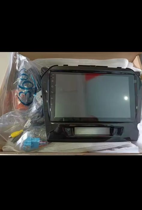 Navigatie Android Suzuki Vitara Waze YouTube GPS