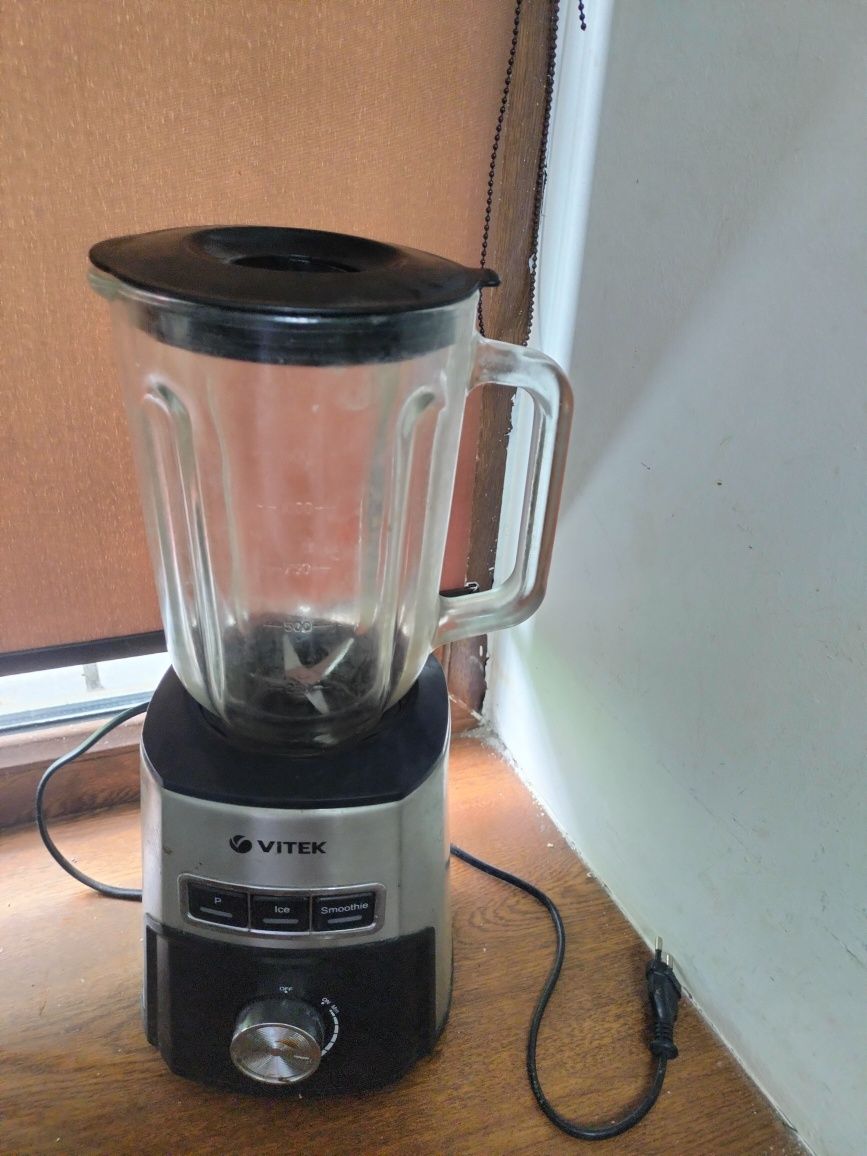 Продам блендер б/у