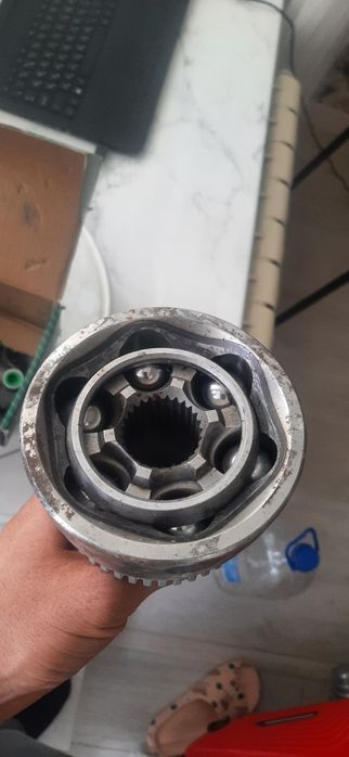 Граната на ниссан максима А33