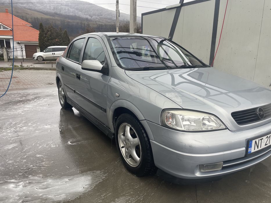 Opel Astra 1.6 16v
