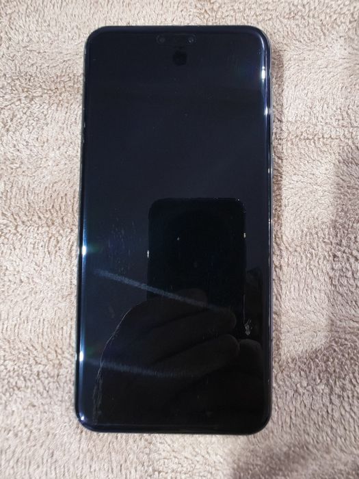 Vând Honor magic 7 pro impecabil.