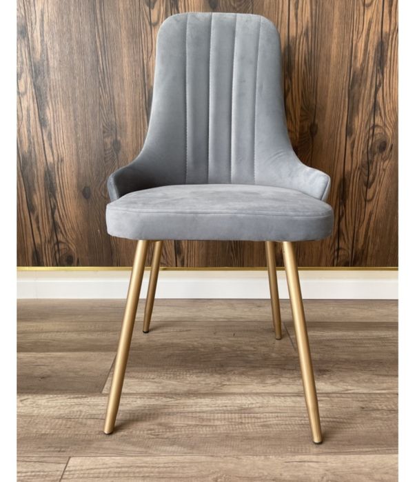 Продам стулья цвет свело серый