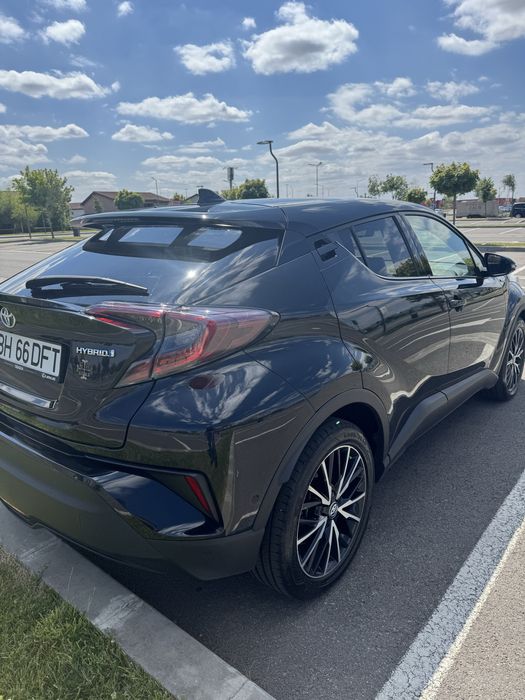 Vând Toyota C-HR, an fabricație 2019