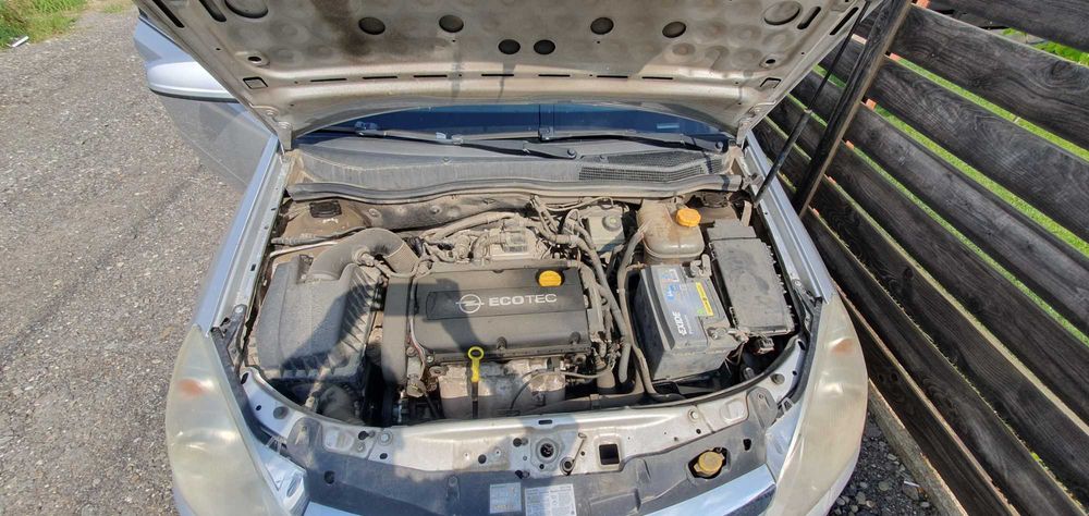 Vand Opel Astra H. An 2008.