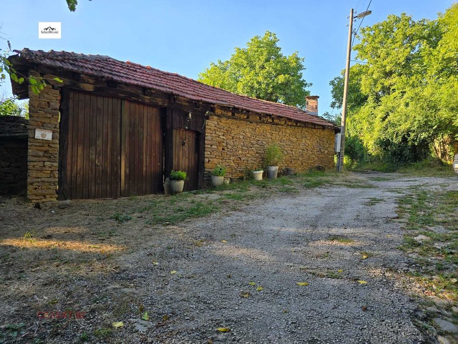 Продава се Къща в с. Долни Драгойча, Област Габрово - 252 кв.м за 711 €/кв.м - Снимка #14