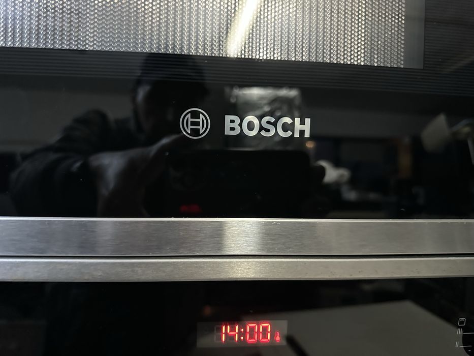 Фурна за вграждане Бош/Bosch