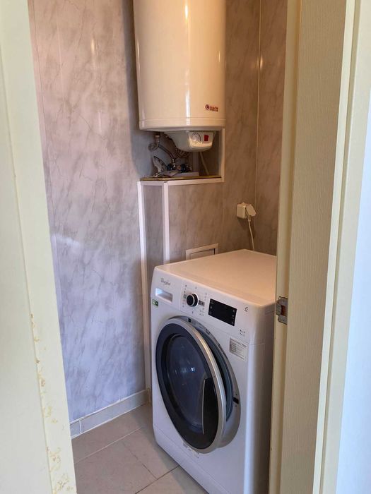 Продава се Тристаен апартамент в Велико Търново, Бузлуджа - 115 кв.м за 957 €/кв.м - Снимка #16