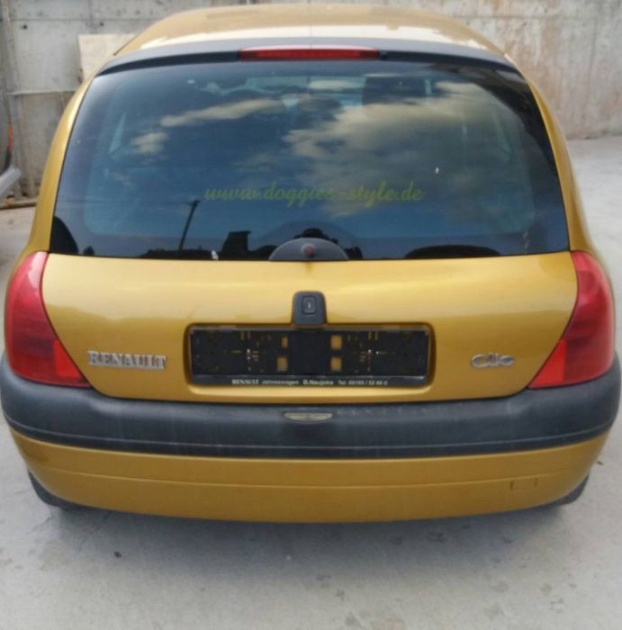 Рено Клио 2 / Renault Clio 2 1.2 58к.с. 1999г. (На части)