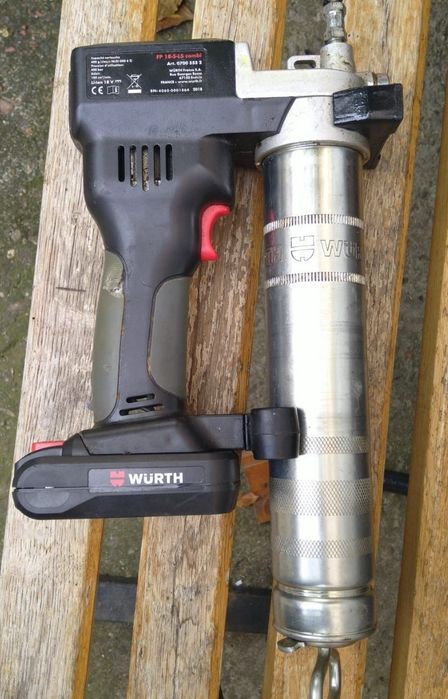 Pompa Wurth  cu acumulator