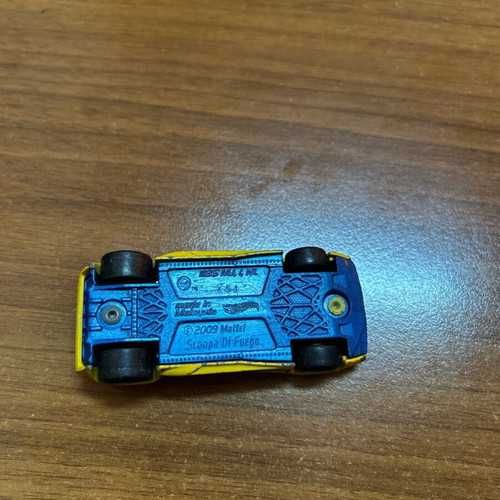 Hot wheels количка
