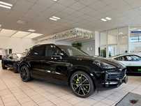 Porsche Cayenne Porsche Cayenne E-Hybrid Pano Direcție spate 21” / Finanțare Leasing