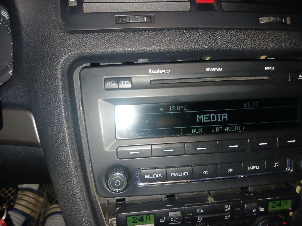 Radio skoda octavia