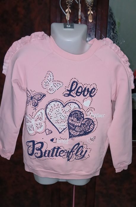 Продам кофточку для девочек