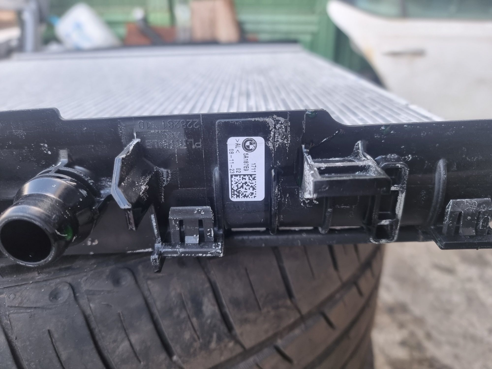 Radiator apa ulei termocupla bmw g60 g70