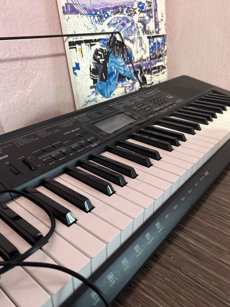 Синтезатор Casio ctk-3500 почти новый қолданылмаған звук жаксы