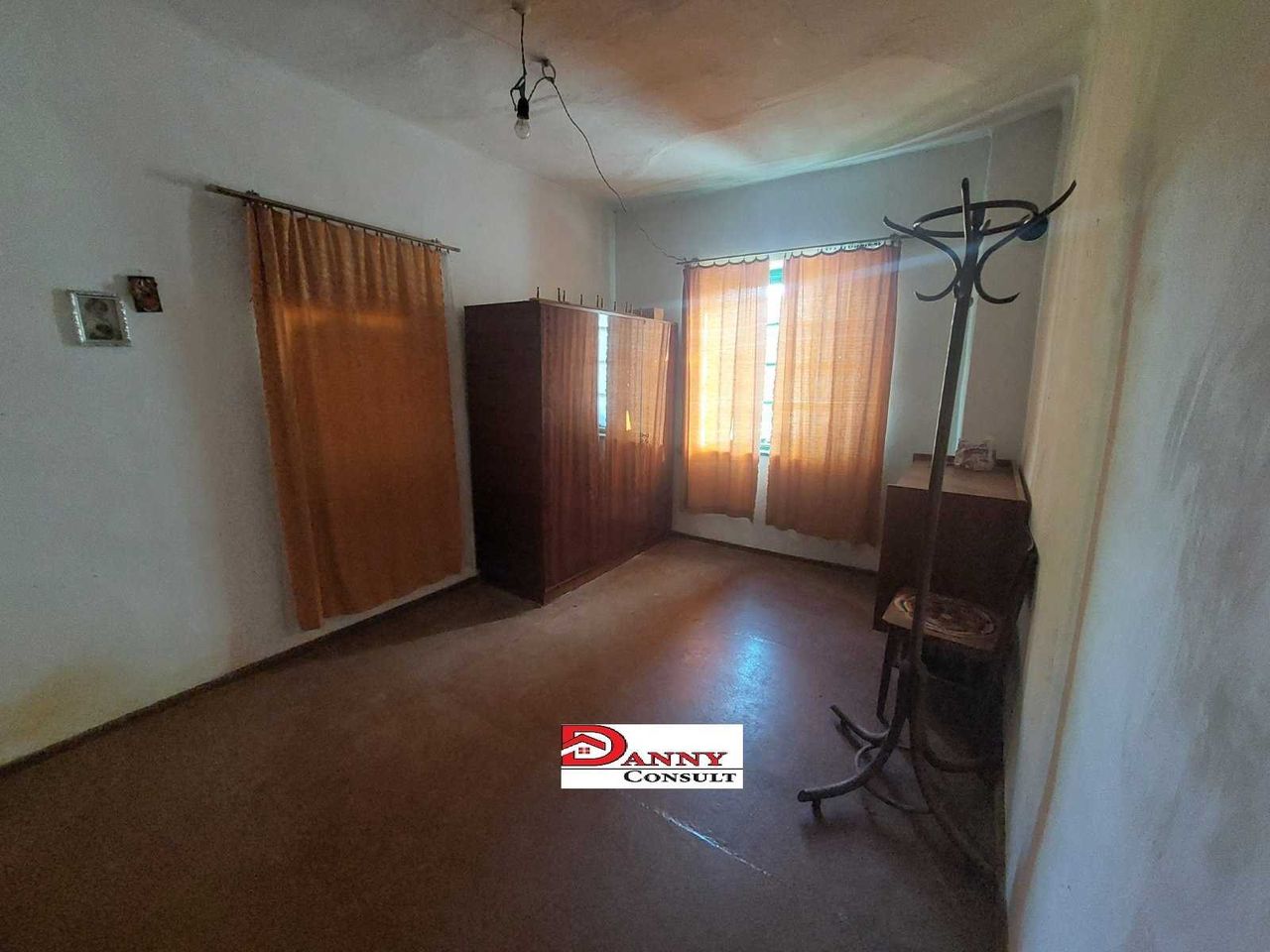 Продава се Къща в Велико Търново, Акация - 68 кв.м за 240 €/кв.м - Снимка #15