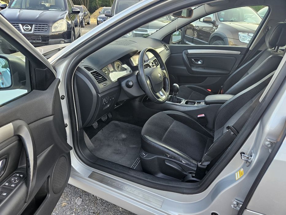 Renault Laguna 3 / 2.0 dci / 150 cp / 2009 / Posibilitate Rate