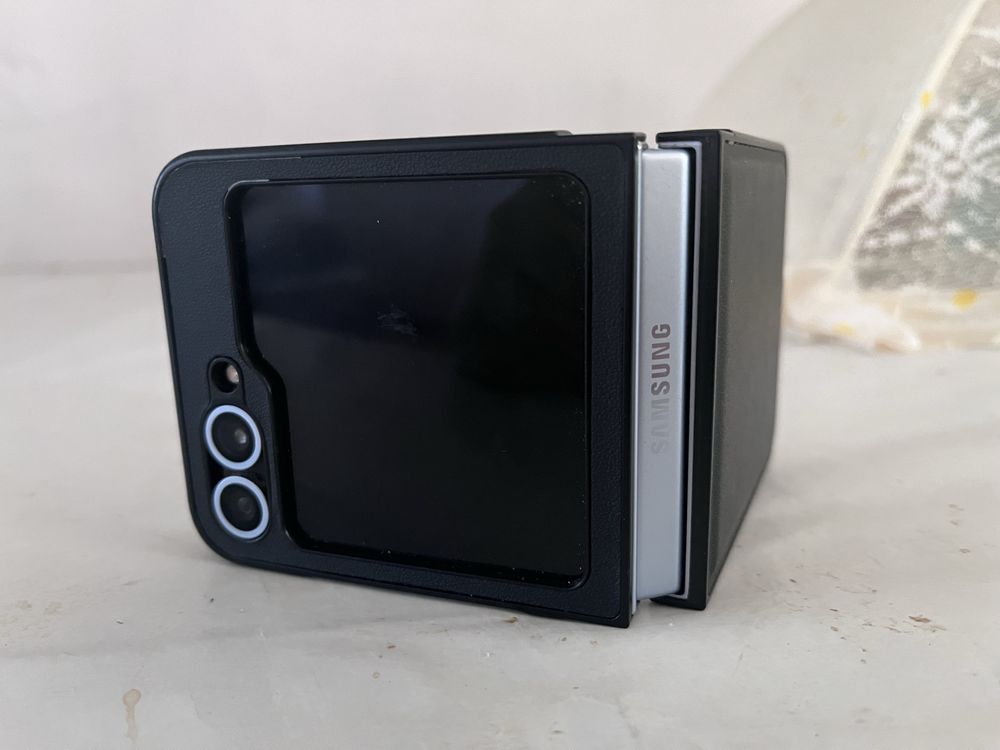 Продам самсунг zfold 6