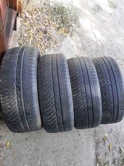 Продам шины 235/55/18 мишелин