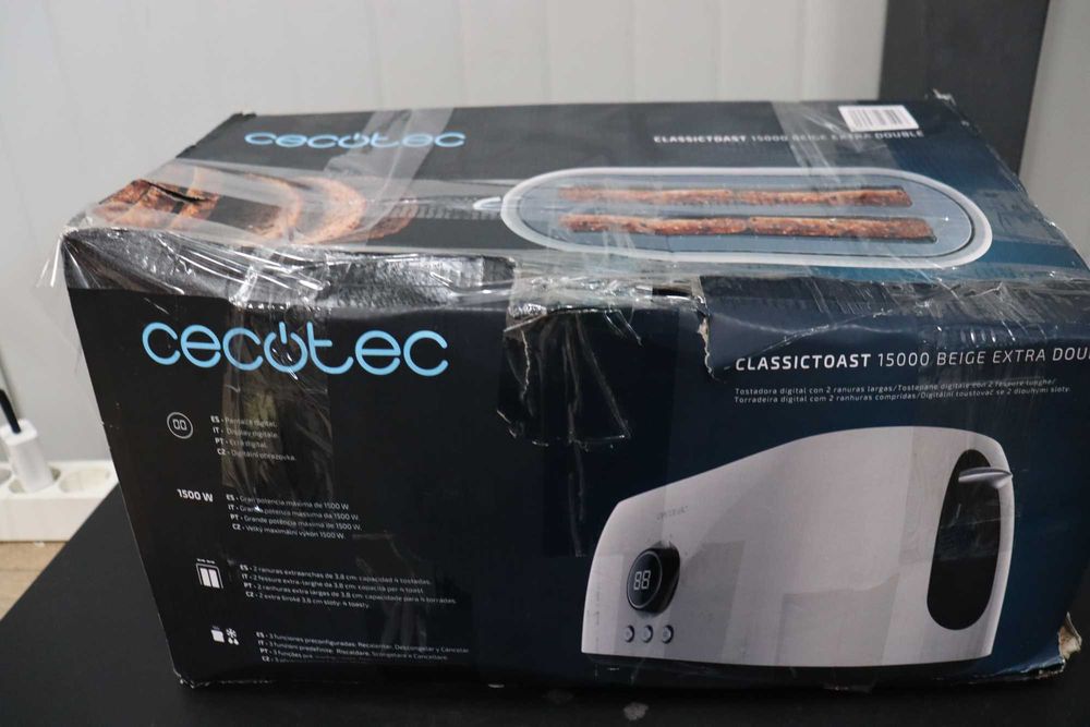 Cecotec ClassicToast 15000 Бежов Двоен Дигитален Тостер 1500W, LED