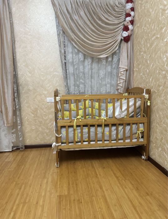 Продаю мебель в отличном состоянии. Коляска детская почти новая….,……..