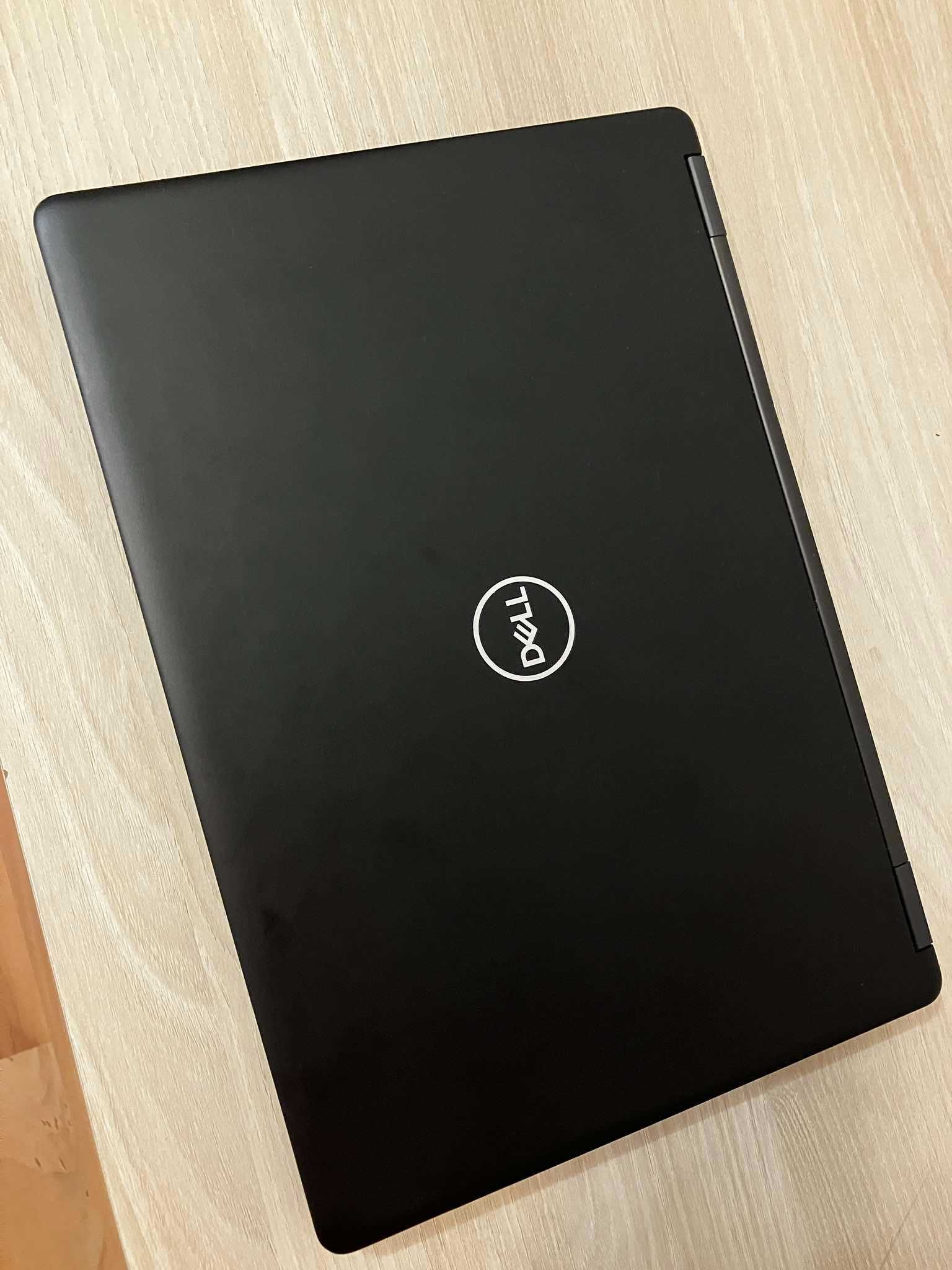 Лаптоп Dell Latitude 5590 i5-8350U 256 SSD 16GB DDR4 Windows 10/11 Pro