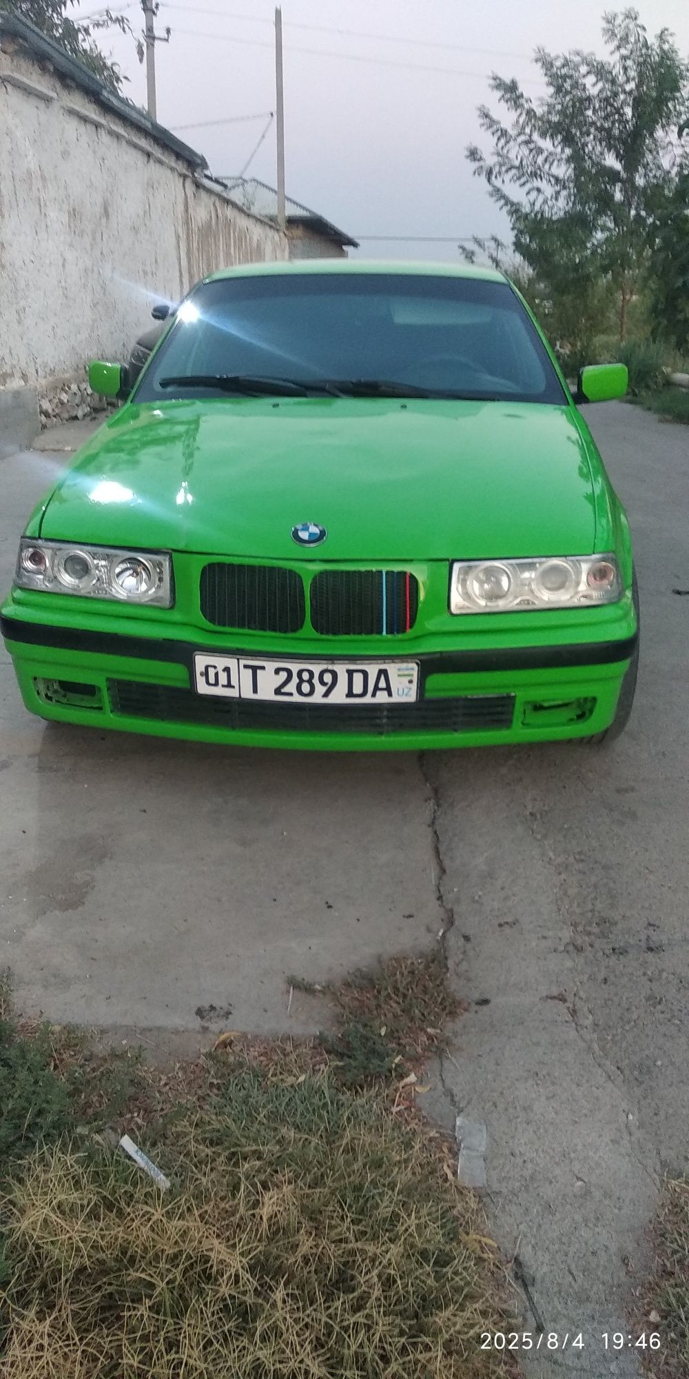 БМВ Е36 318 i 1995 Yil 380-probeg Zavot holatida 5900$