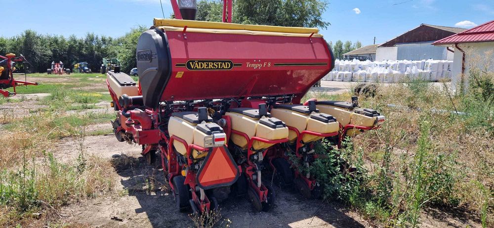 Semănătoare pneumatica de precizie VÄDERSTAD TEMPO TPF 8