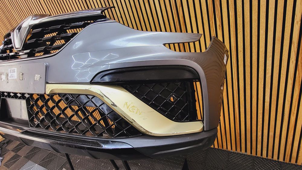 Renault Arkana 2019/2023 RS LINE Bara fata grila BF3166
