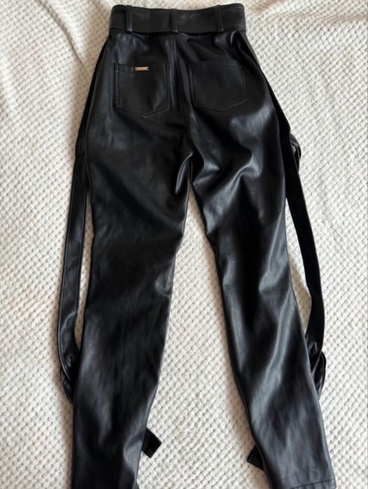 Pantaloni Manière De Voir