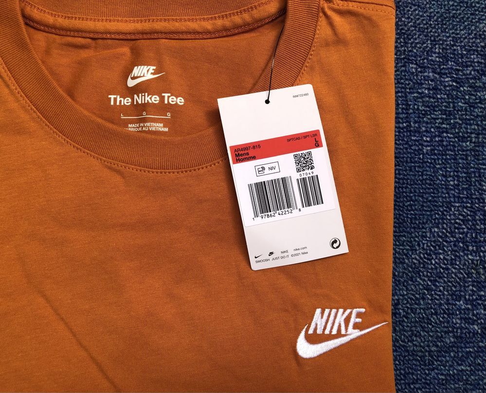 Nike Club T-shirt ОРИГИНАЛНИ мъжки тениски М и L