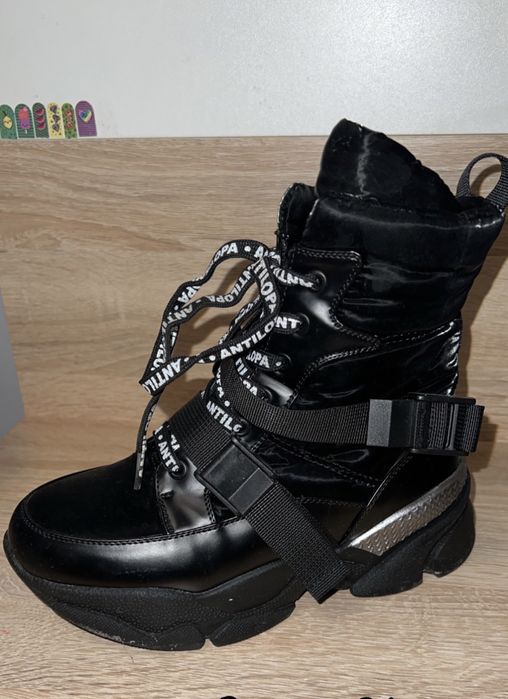 Зимние сапоги