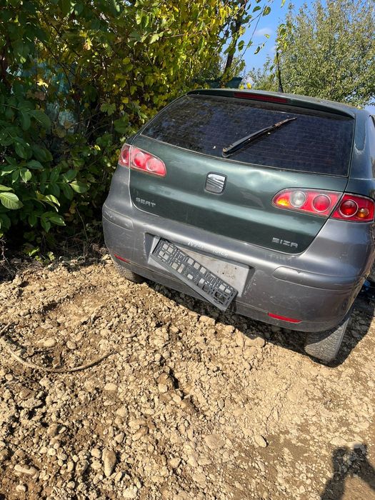 Dezmembrez seat ibiza 1.2i benzina