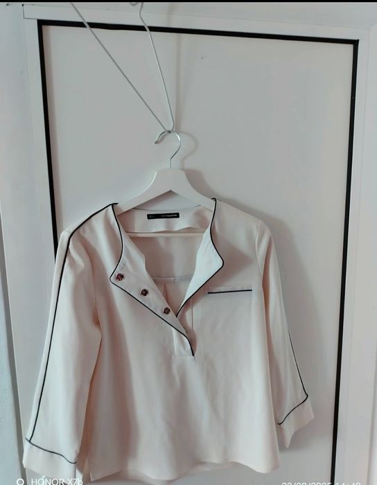 Bluză damă material original Nou
