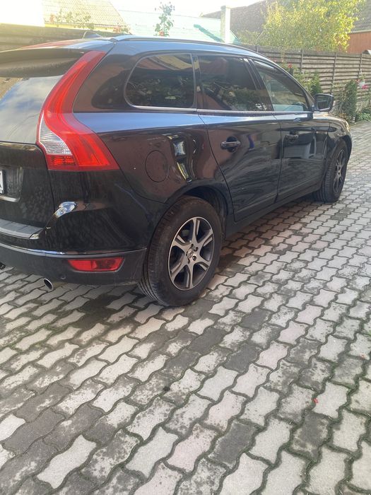 Volvo XC 60 2011