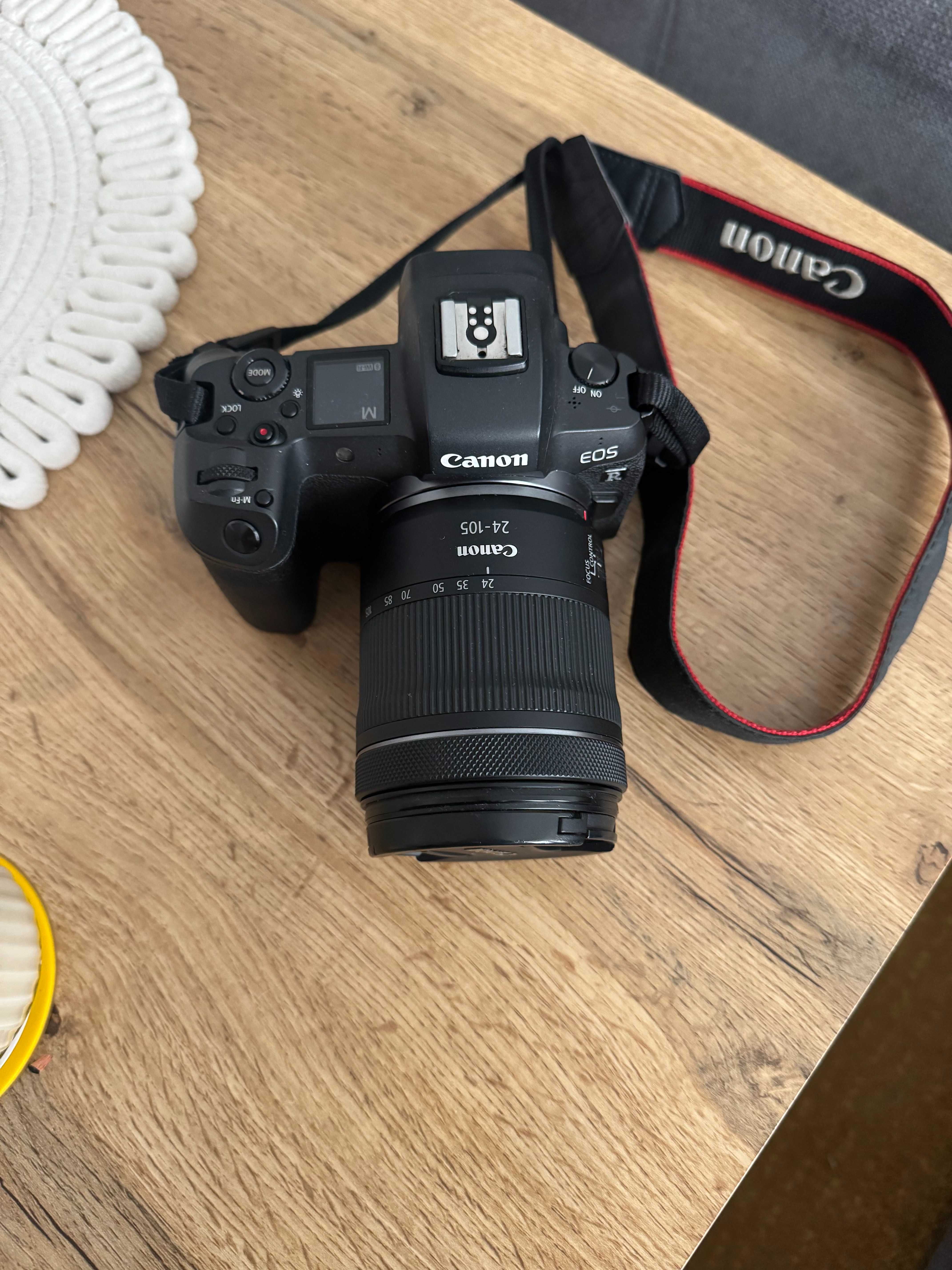 Продавам Canon EOS R в отлично състояние