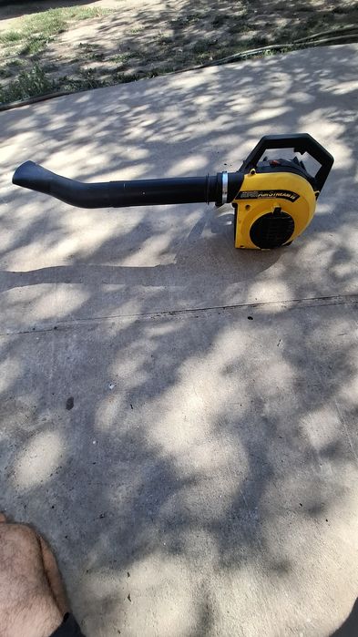 Suflanta frunze mcculloch