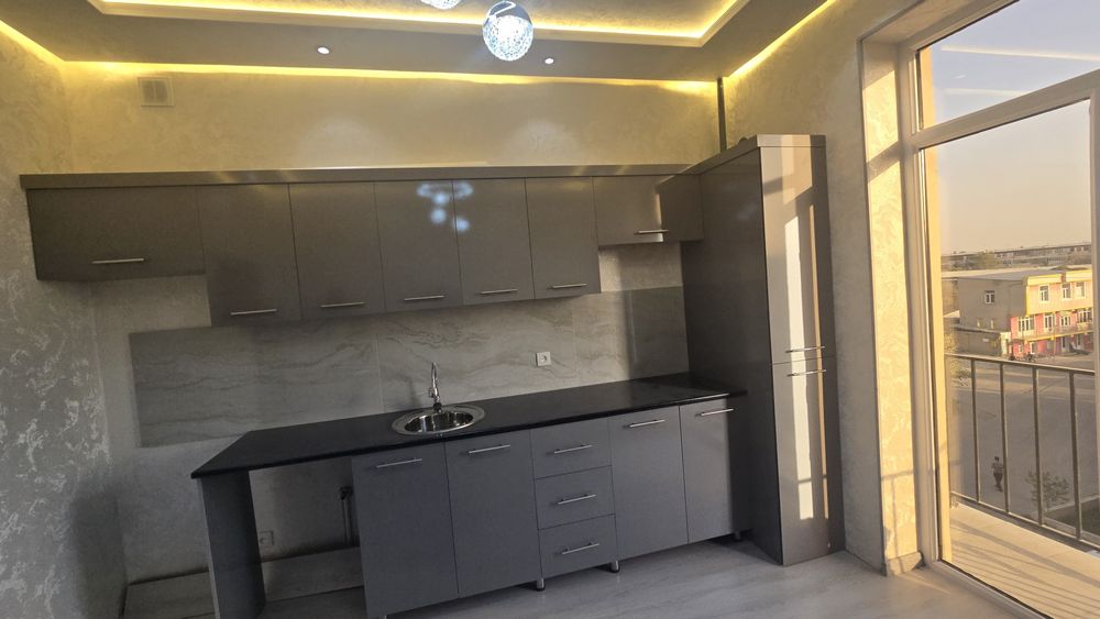 Квартира сотилади