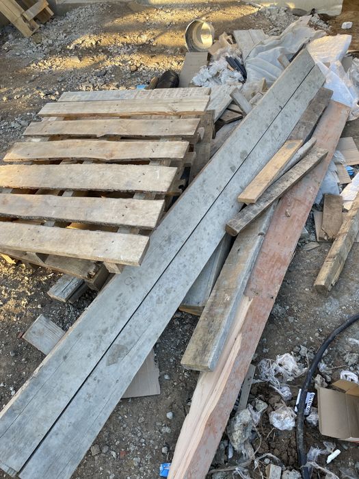 Отдам даром доски, поддоны