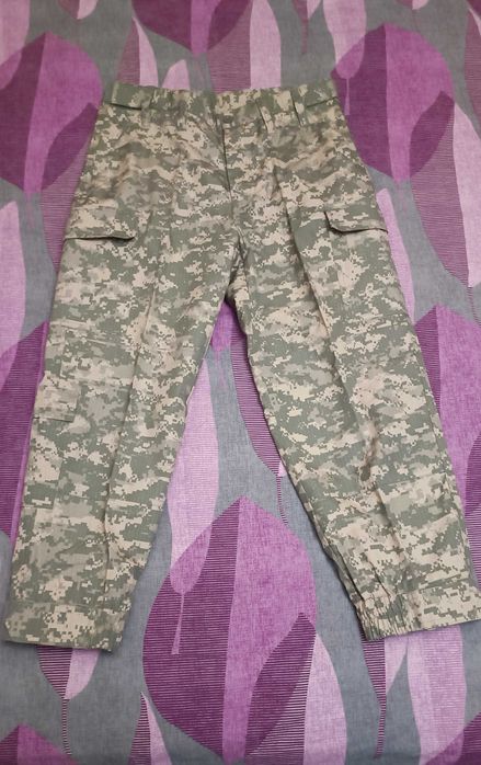 Камуфлажен панталон