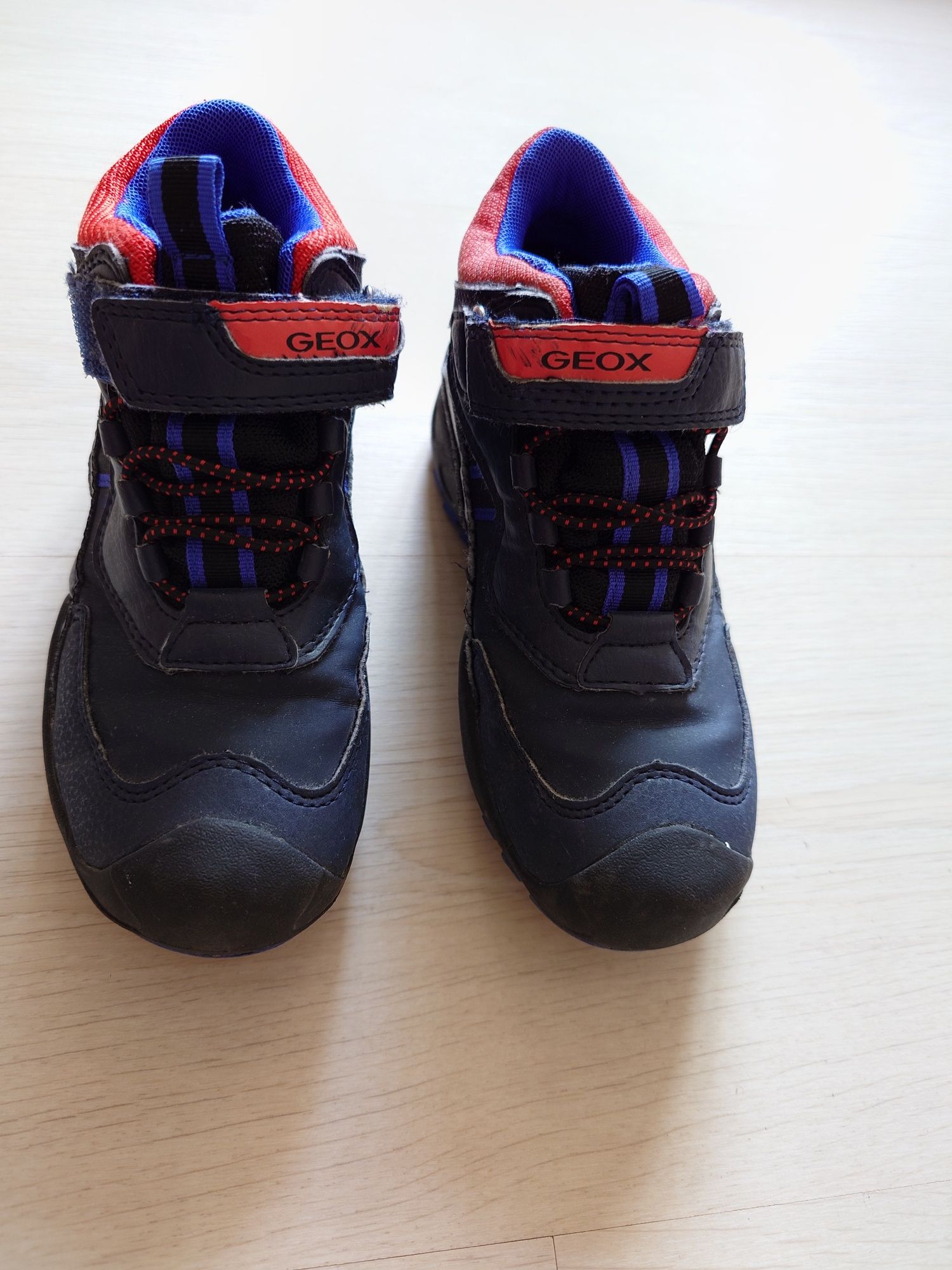 Детски боти Geox