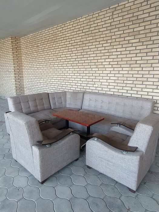 СРОЧНО Продаю мягкую мебель Уголак2кресла отличном состоянии.