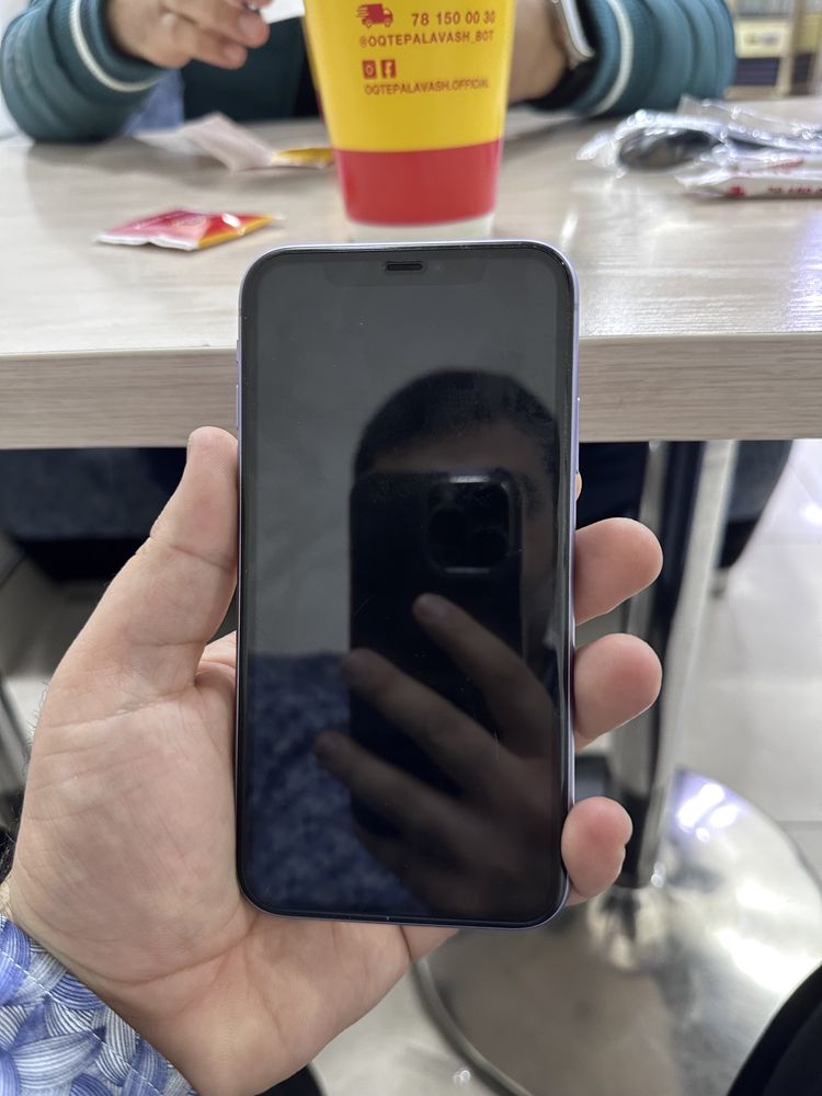 Iphone 11 64 GB 80 yomkost