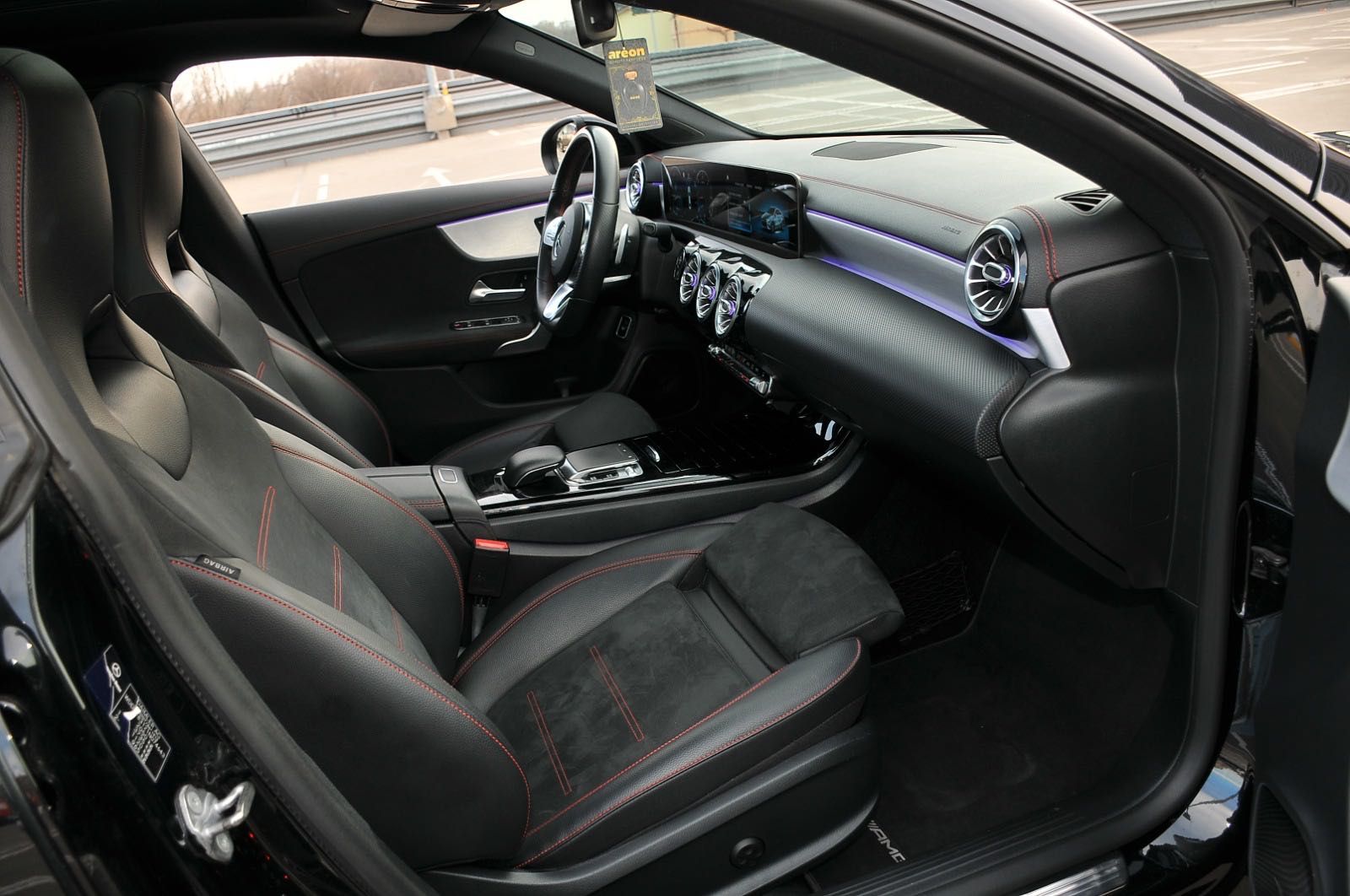 Mercedes-Benz / AMG CLA