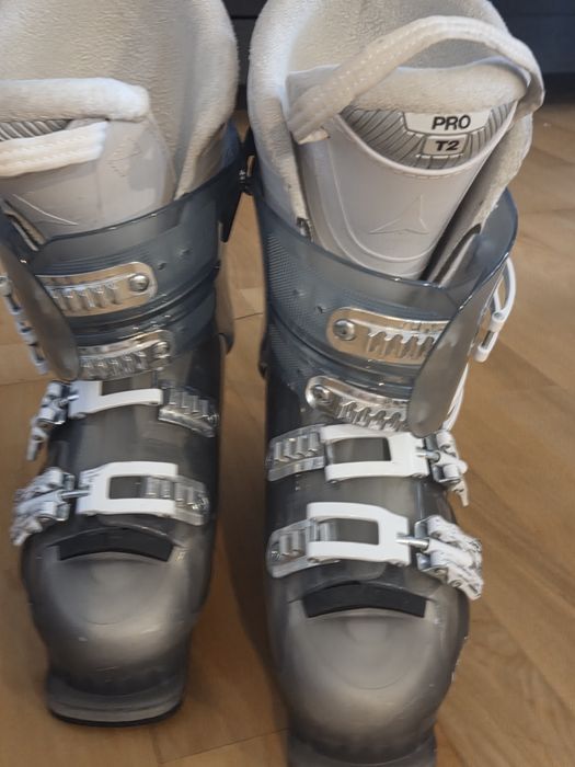 Clapari  Atomic ,marime 25.5