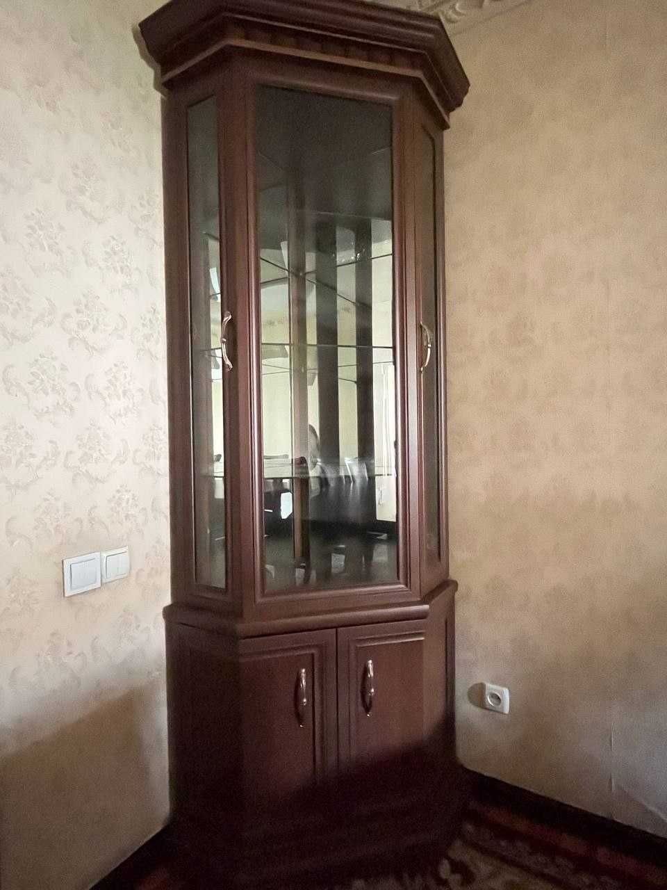 пенал для гостинной янгидай сакланган