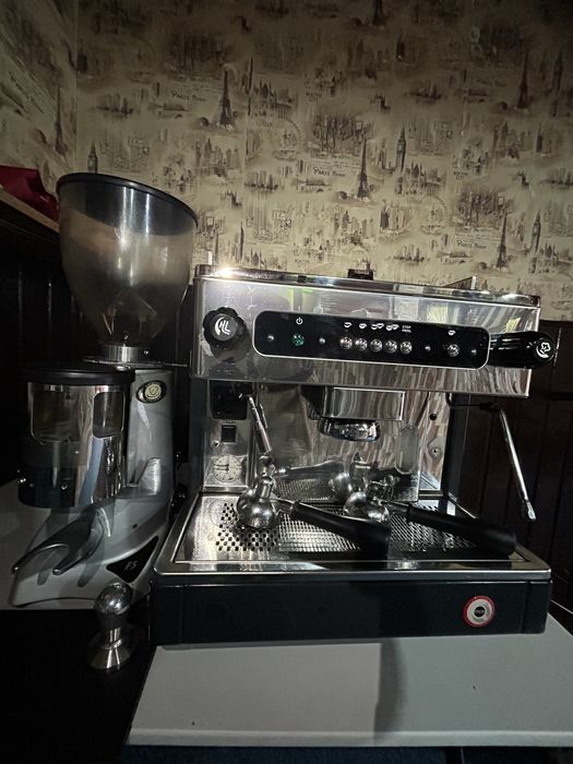 Espressor profesional Astoria Start + Rasnita