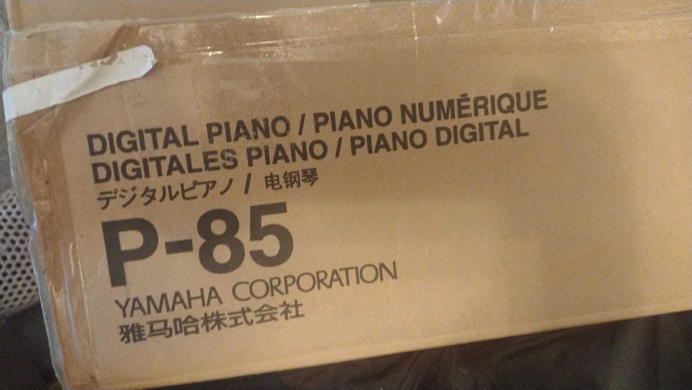 Pian digital Yamaha P-85 - pentru muzicieni și pasionați!
